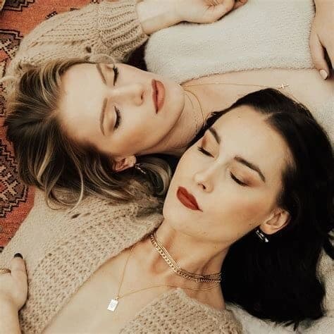Warm glam makeup looks by Shelby Lynn Makeup Artistry