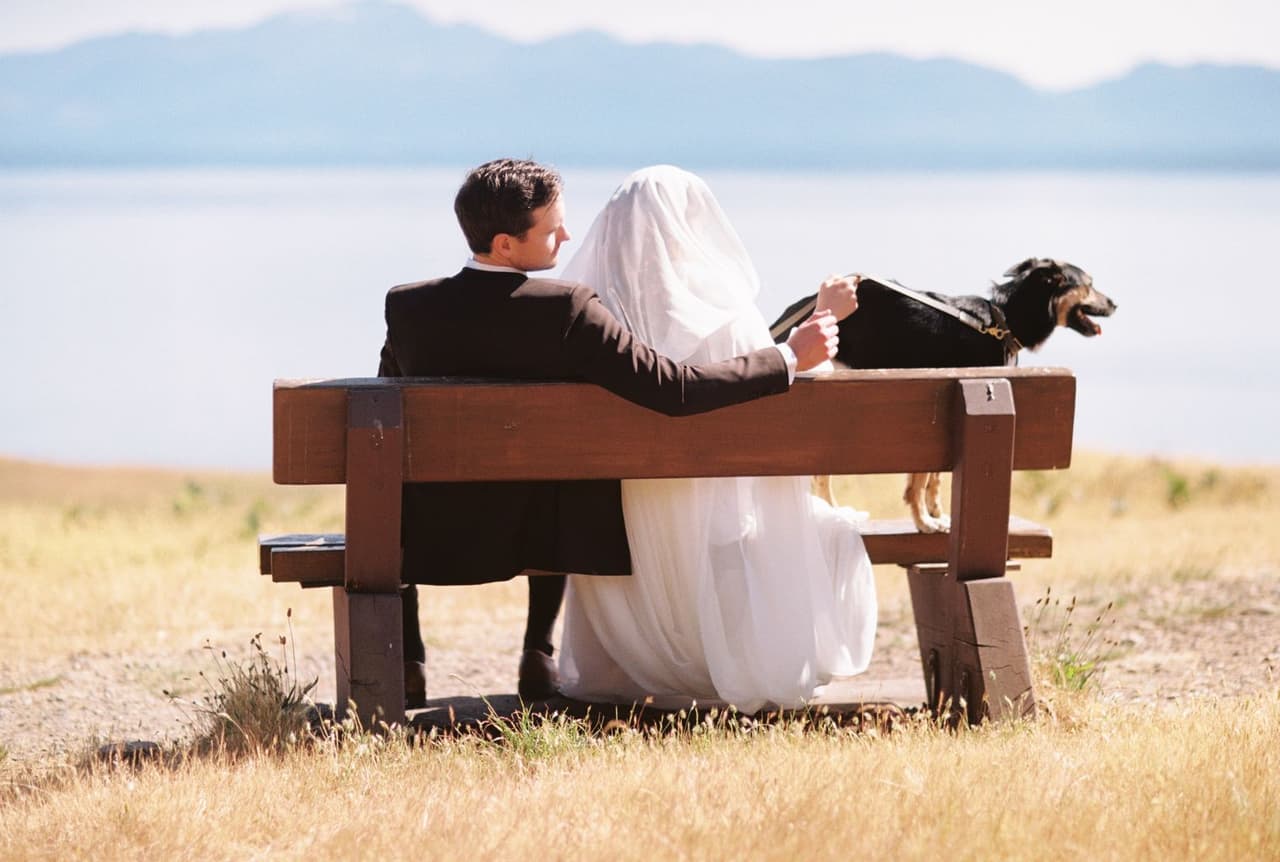 Vancouver Island wedding film photography by Sydney Woodward