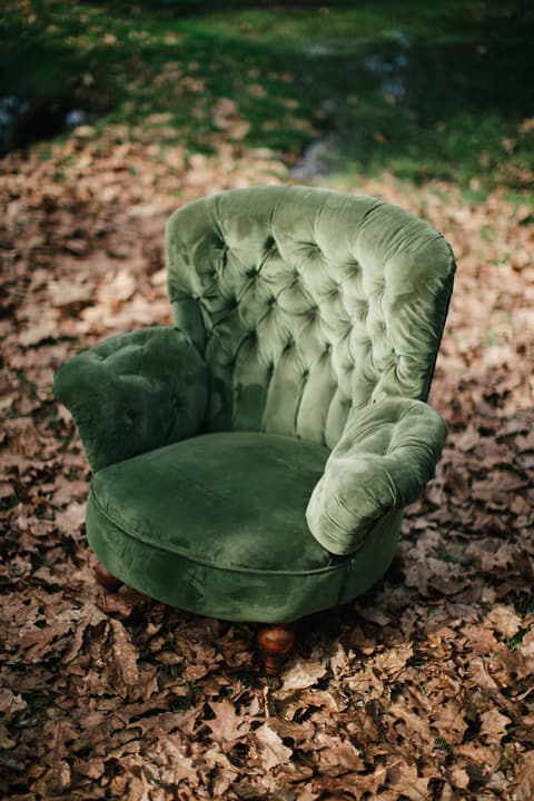 Dark Green Velvet Antique Arm Chair