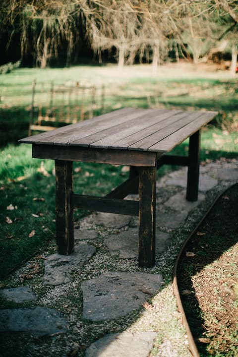 6ft Rustic Farm Tables